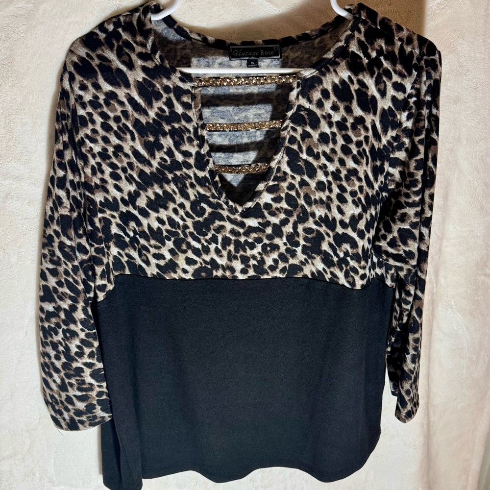 Chic Vintage Rose Animal Print Blouse with Beaded Ladder Neckline - XL